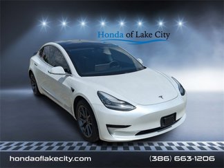 Used 2020 Tesla Model 3 Standard Range Plus image 1