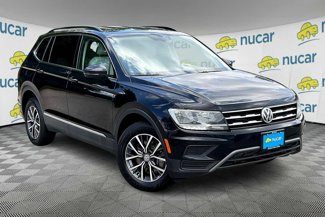 Used 2021 Volkswagen Tiguan SE w/ 3rd Row Seat Package image 1