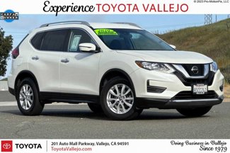 Used 2020 Nissan Rogue SV image 1