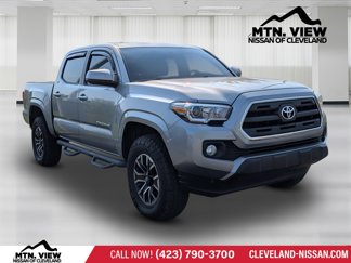 Used 2016 Toyota Tacoma SR5 image 1