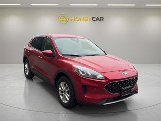 Used 2020 Ford Escape SE image 1