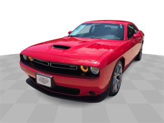 Used 2023 Dodge Challenger GT image 1