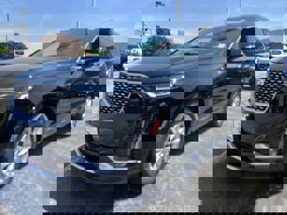 New 2025 Cadillac XT6 Luxury image 1