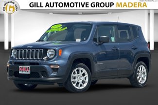 Used 2023 Jeep Renegade Latitude image 1