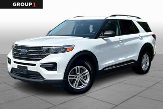 Used 2023 Ford Explorer XLT image 1