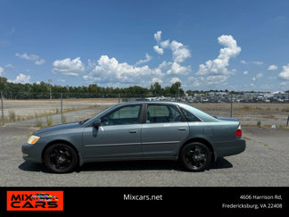 Used 2003 Toyota Avalon XLS image 1