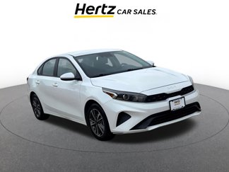 Used 2022 Kia Forte LXS image 1