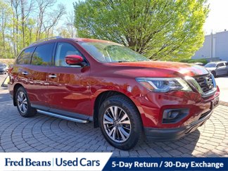 Used 2019 Nissan Pathfinder SL image 1