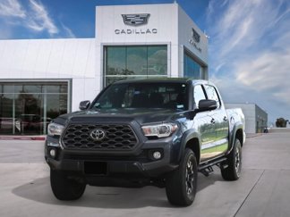 Used 2020 Toyota Tacoma TRD Off-Road image 1