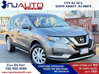 Used 2017 Nissan Rogue S image 1