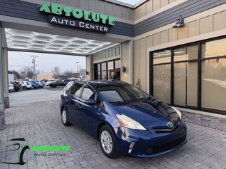 Used 2012 Toyota Prius V Three image 1