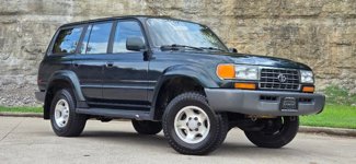 Used 1996 Toyota Land Cruiser image 1