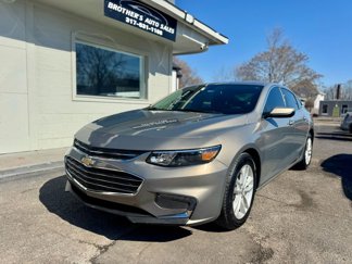 Used 2018 Chevrolet Malibu LT image 1