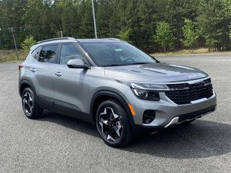 New 2025 Kia Seltos EX image 1