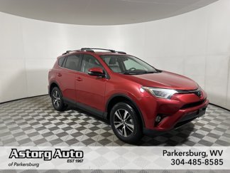 Used 2017 Toyota RAV4 XLE image 1
