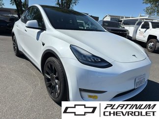 Used 2021 Tesla Model Y Long Range image 1