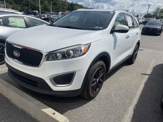 Used 2017 Kia Sorento LX image 1