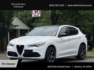 Used 2022 Alfa Romeo Stelvio Veloce image 1