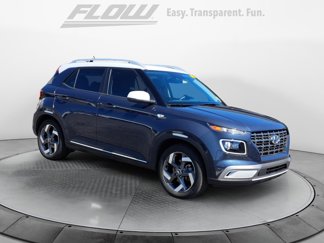 Used 2023 Hyundai Venue Limited image 1