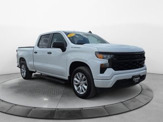 Used 2022 Chevrolet Silverado 1500 Custom image 1