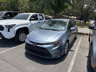 Used 2022 Toyota Corolla LE image 1