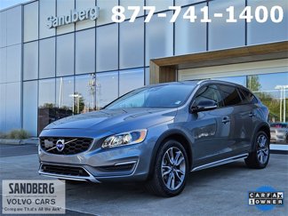 Used 2016 Volvo V60 T5 Cross Country Platinum w/ Climate Package image 1