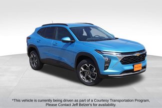 New 2025 Chevrolet Trax LT w/ Driver Confidence Package image 1