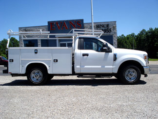 Used 2022 Ford F350 XL w/ Power Equipment Group image 1
