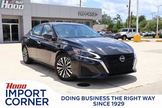 Used 2023 Nissan Altima 2.5 SV image 1