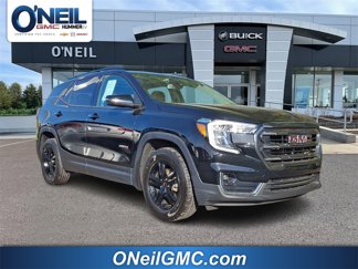 Used 2022 GMC Terrain AT4 image 1
