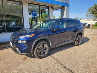 Used 2024 Nissan Rogue SV image 1
