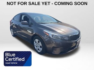 Used 2017 Kia Forte LX image 1