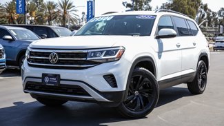 Certified 2022 Volkswagen Atlas SE image 1