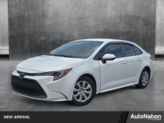 Used 2022 Toyota Corolla LE image 1