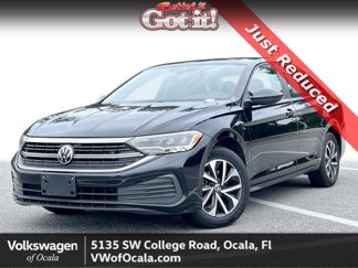Used 2024 Volkswagen Jetta S image 1