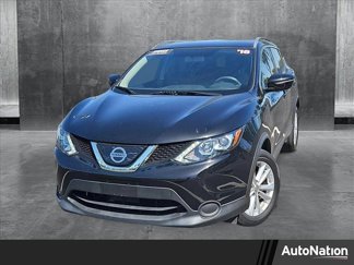 Used 2018 Nissan Rogue Sport SV image 1