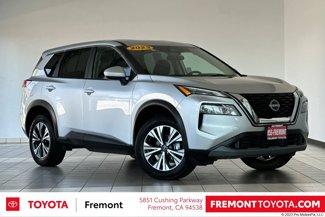 Used 2023 Nissan Rogue SV image 1