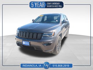 Used 2020 Jeep Grand Cherokee Altitude image 1