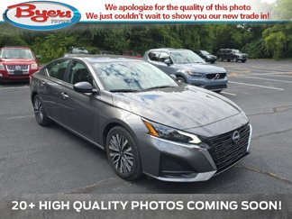 Used 2024 Nissan Altima 2.5 SV image 1