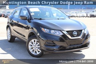 Used 2022 Nissan Rogue Sport S image 1