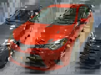 Used 2016 Toyota Corolla LE image 1