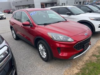 Used 2020 Ford Escape SE image 1