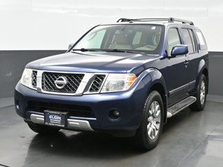 Used 2011 Nissan Pathfinder LE w/ Navigation Pkg image 1