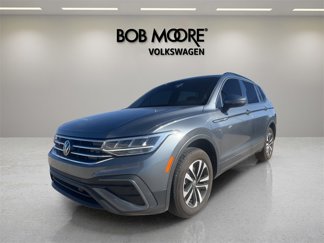 Used 2024 Volkswagen Tiguan S image 1