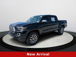 Used 2023 Toyota Tacoma Limited image 1