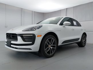 Certified 2023 Porsche Macan image 1