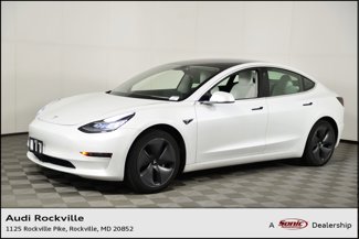 Used 2020 Tesla Model 3 Standard Range image 1