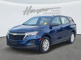 Used 2022 Chevrolet Equinox LS image 1