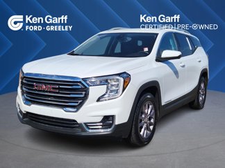 Used 2023 GMC Terrain SLT image 1