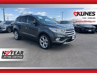 Used 2019 Ford Escape Titanium image 1